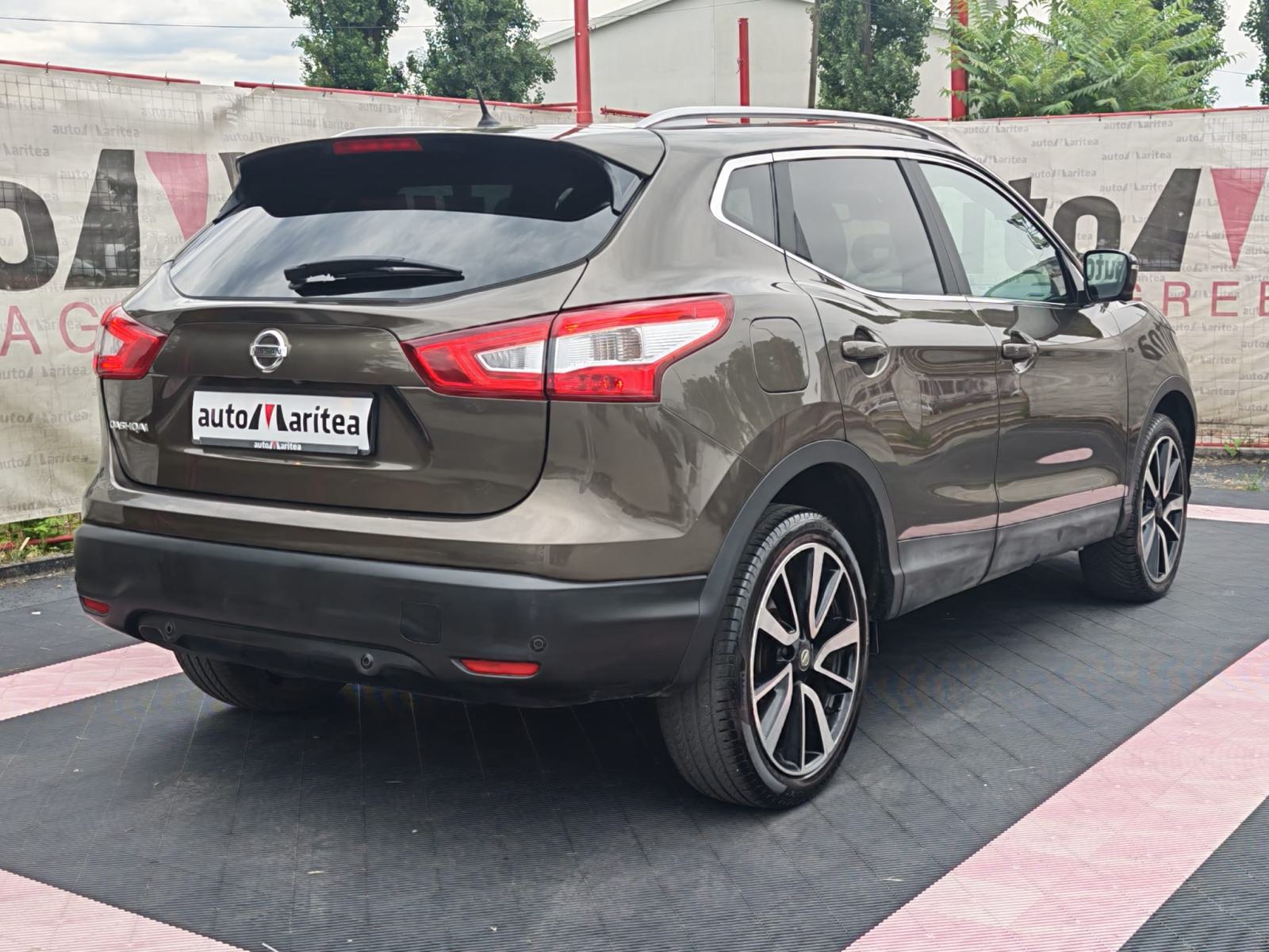 Nissan Qashqai 1,6 dCi X-Tronic*Panorama*Led*Navi*Alu19*Garanija, fotografija 6
