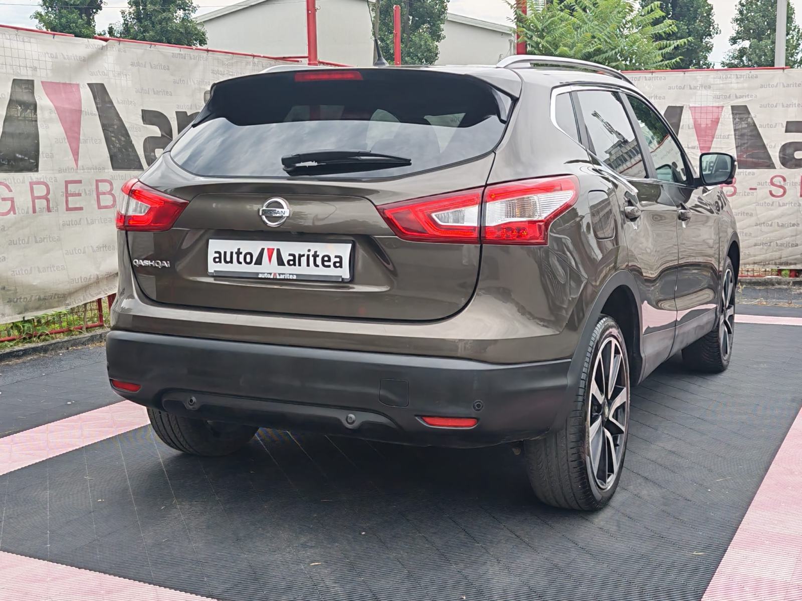 Nissan Qashqai 1,6 dCi X-Tronic*Panorama*Led*Navi*Alu19*Garanija, fotografija 9