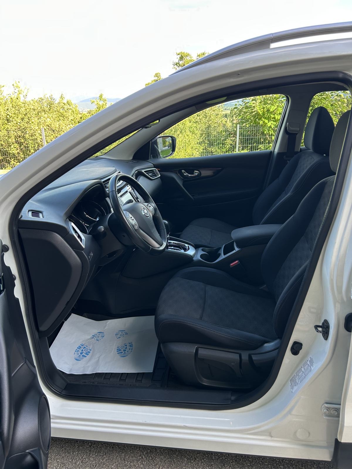 Nissan Qashqai 1,6 dCi X-Tronic, fotografija 11