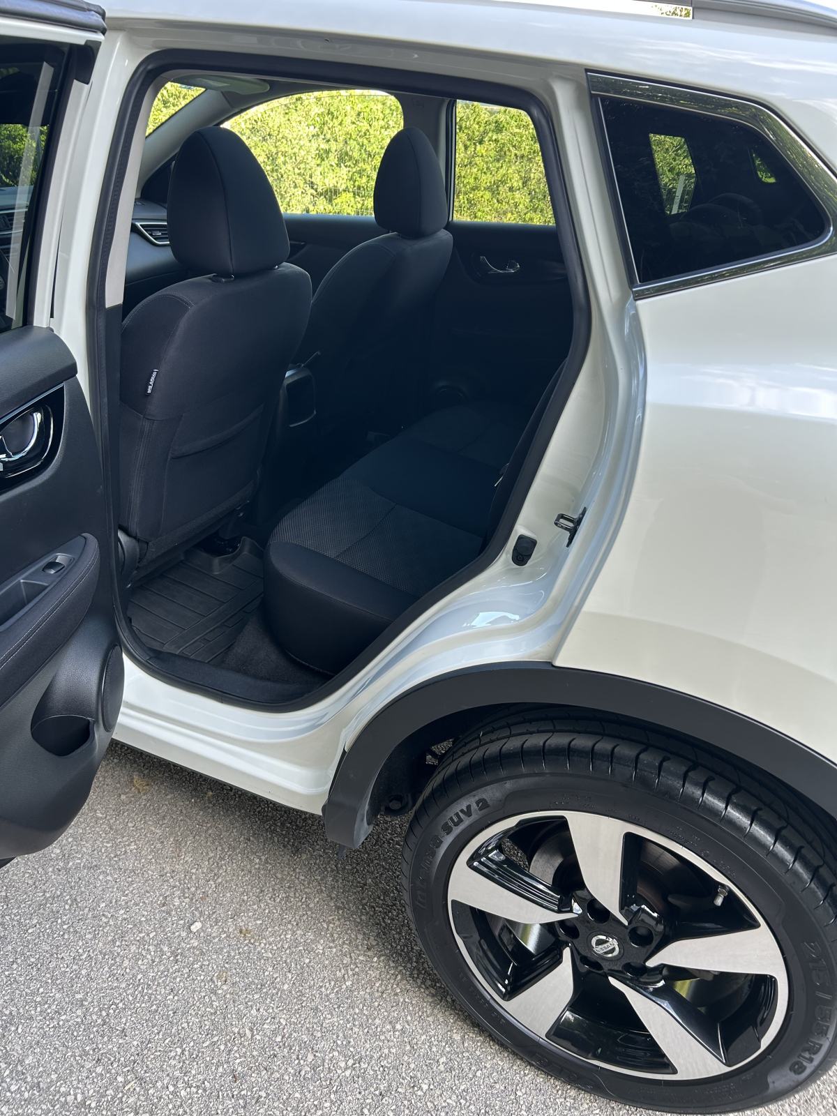 Nissan Qashqai 1,6 dCi X-Tronic, fotografija 13