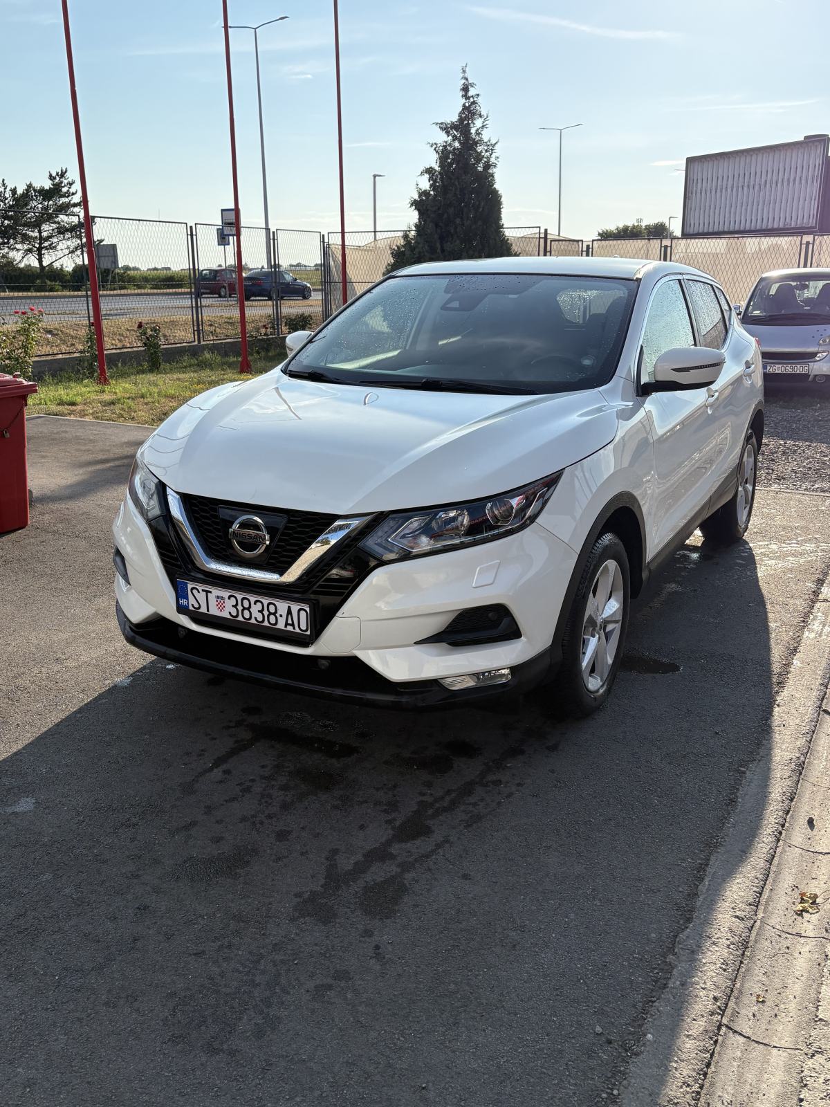Nissan Qashqai 1,6 DIG-T, fotografija 1