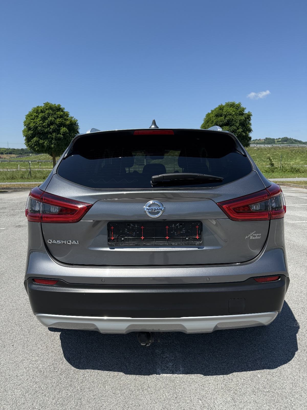 Nissan Qashqai 1,7 DCI 150ks SERV.,NAVI.,LED.,XENON,PANO.,KAM.360, fotografija 5