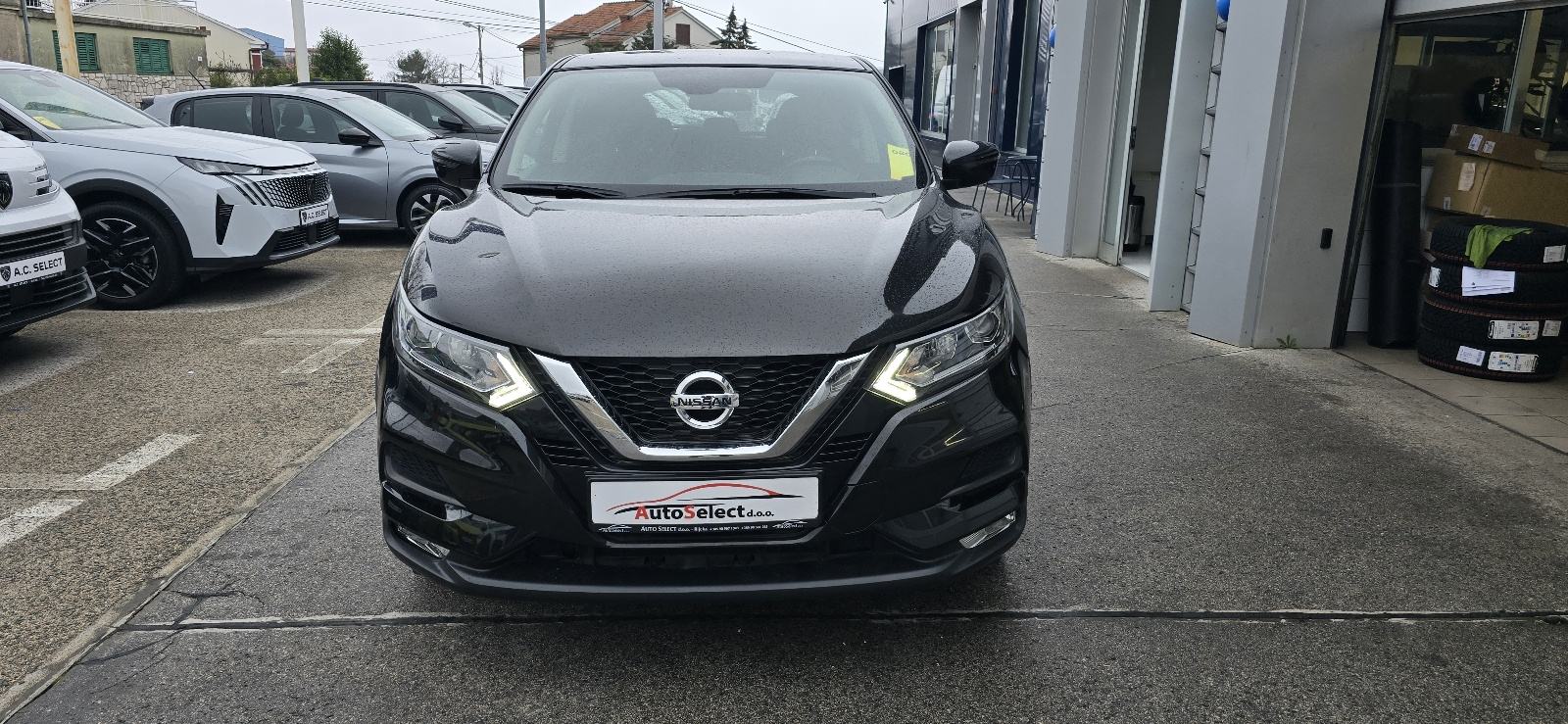 Nissan Qashqai 1,7 DCI - 2020 - NAVI - KAMERA - REG 1 GOD !!!, fotografija 3