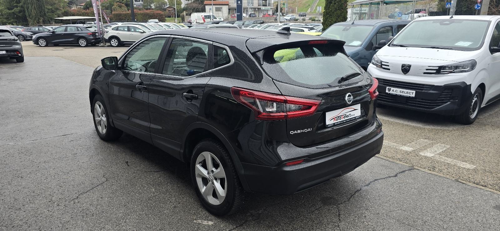 Nissan Qashqai 1,7 DCI - 2020 - NAVI - KAMERA - REG 1 GOD !!!, fotografija 5