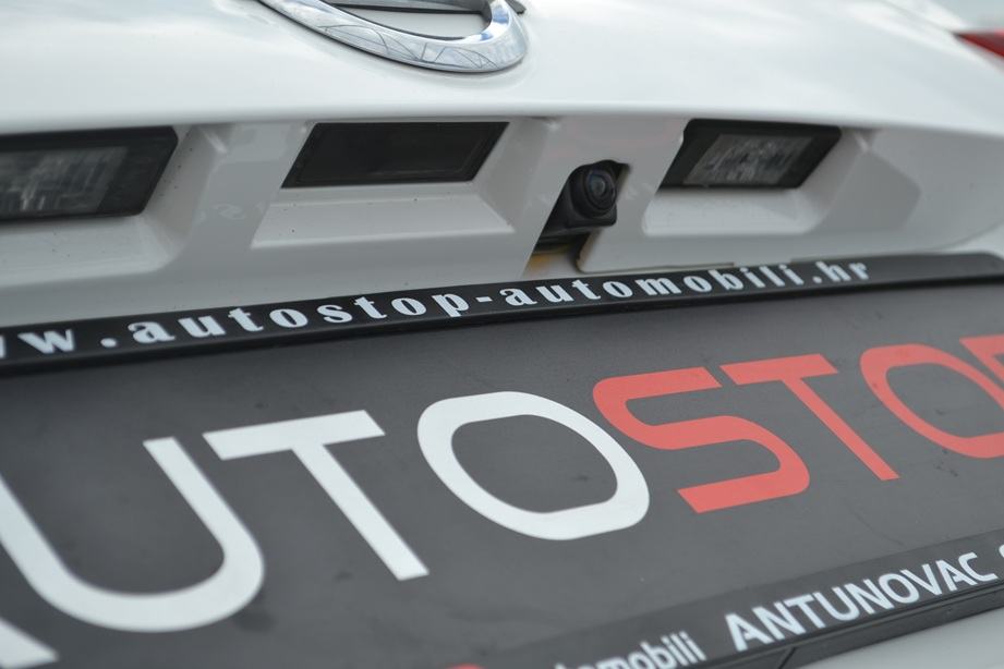 Nissan Qashqai 1,7 dci *** 4x4 *** 110kW *** KUKA *** LEASING 1-6 god, fotografija 12