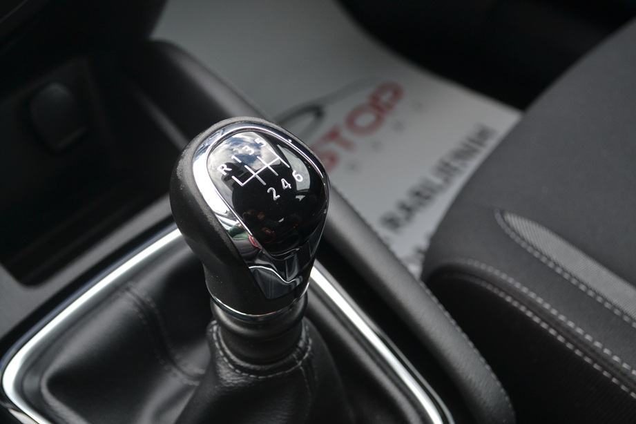 Nissan Qashqai 1,7 dci *** 4x4 *** 110kW *** KUKA *** LEASING 1-6 god, fotografija 14