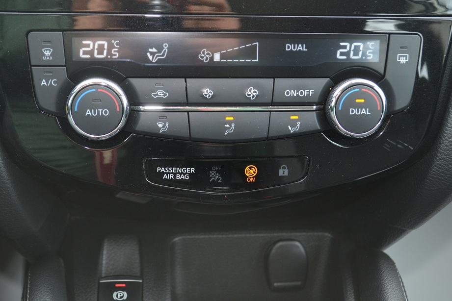 Nissan Qashqai 1,7 dci *** 4x4 *** 110kW *** KUKA *** LEASING 1-6 god, fotografija 9