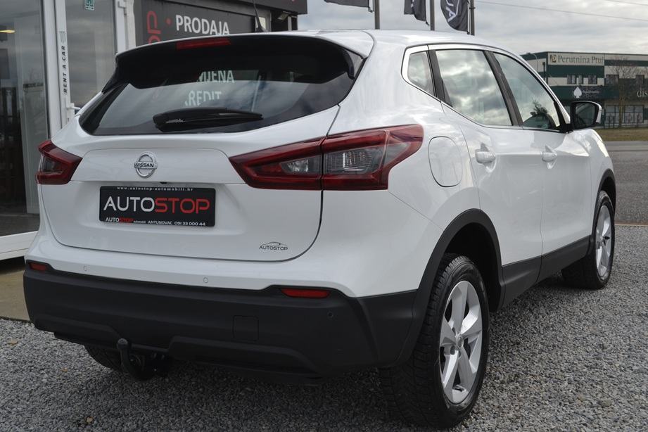 Nissan Qashqai 1,7 dci *** 4x4 *** 110kW *** KUKA *** LEASING 1-6 god, fotografija 6