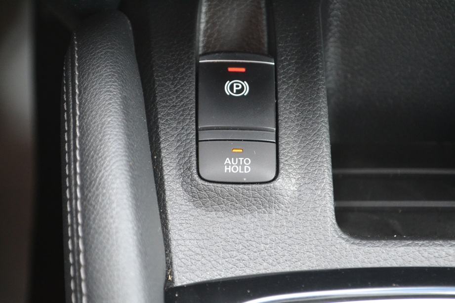 Nissan Qashqai 1,7 dci *** 4x4 *** 110kW *** KUKA *** LEASING 1-6 god, fotografija 10