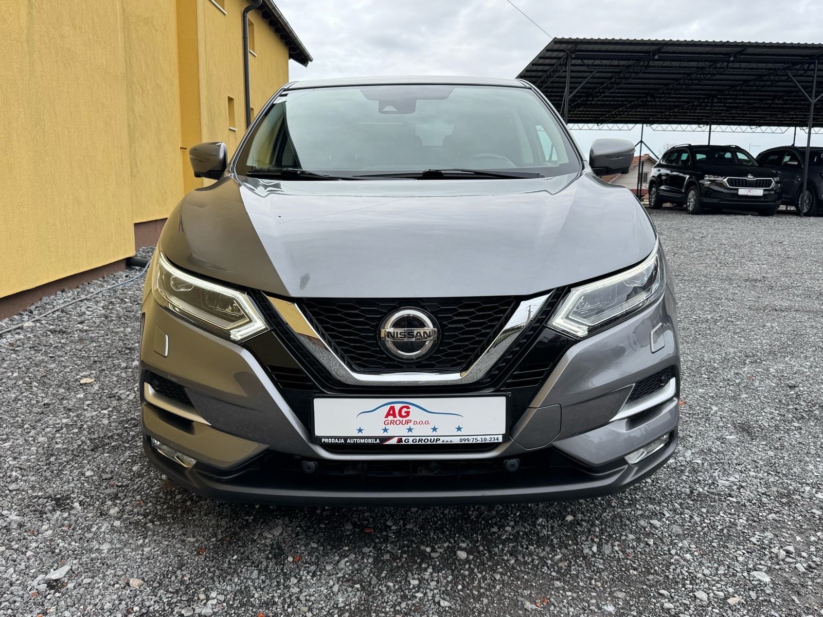 Nissan Qashqai 1,7 DCi 4X4 N-CONNECTA.X-Tronic,LED,360 Kamera,Navi, fotografija 3