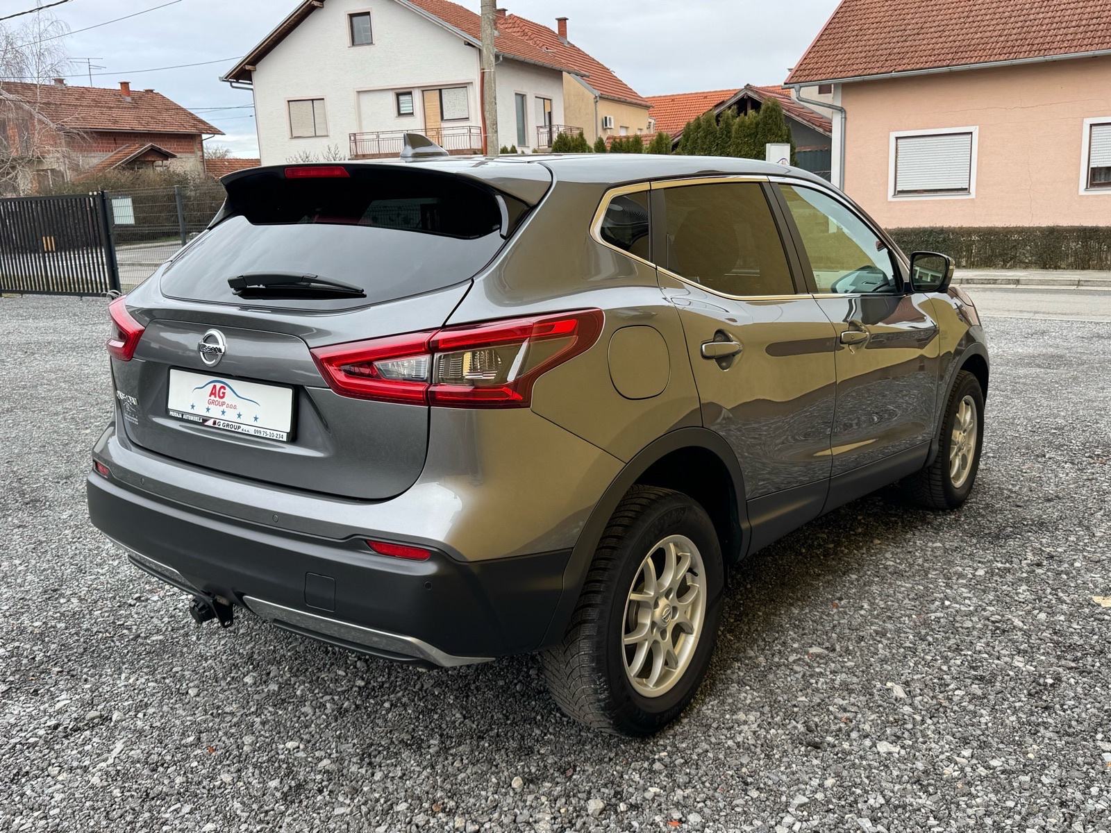 Nissan Qashqai 1,7 DCi 4X4 N-CONNECTA.X-Tronic,LED,360 Kamera,Navi, fotografija 5
