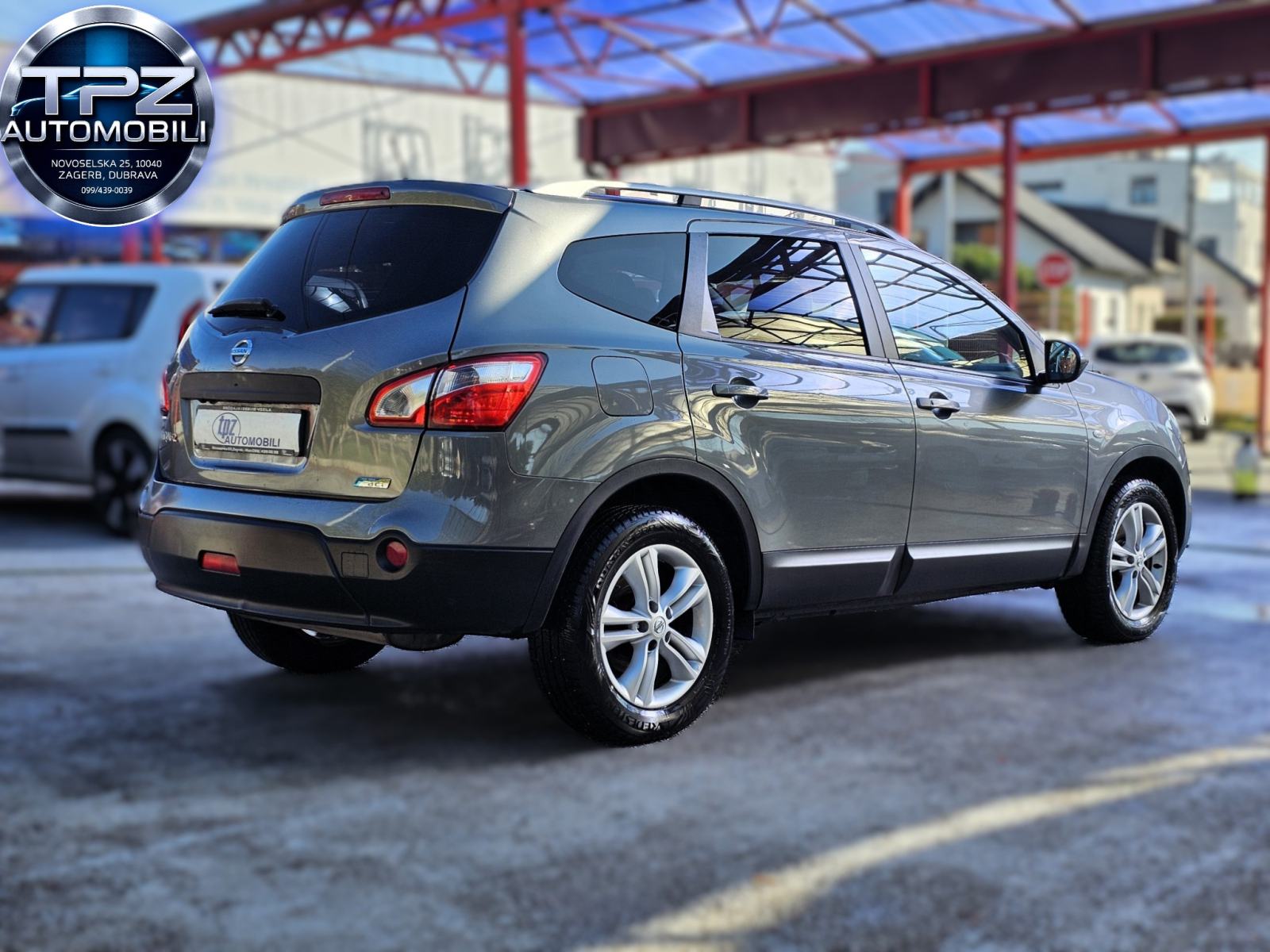 NISSAN*QASHQAI+2*1.6 DCi*7 SJEDALA*TEKNA*BOSE*KOŽA*XENON*PANO*8990E, fotografija 2