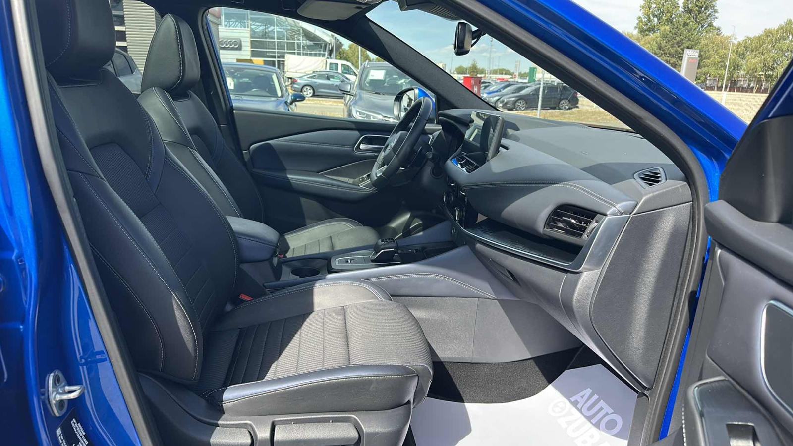 NISSAN QASHQAI 2022 • PREMIUM jamstvo • AutoZubak Rabljena, fotografija 9
