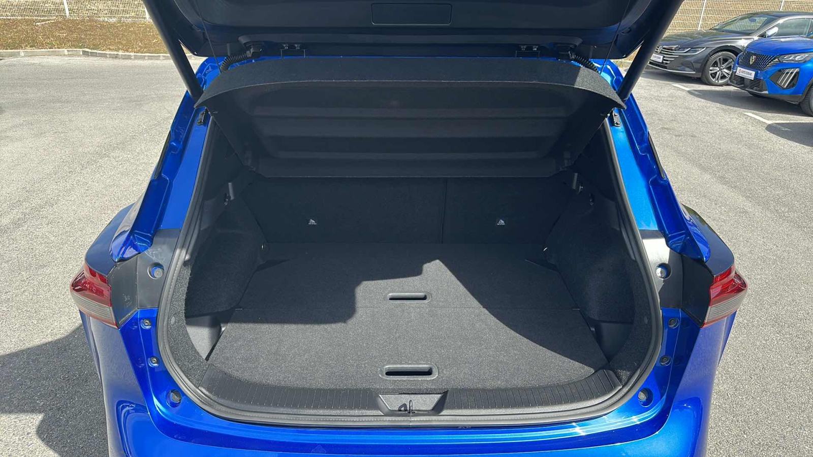 NISSAN QASHQAI 2022 • PREMIUM jamstvo • AutoZubak Rabljena, fotografija 12