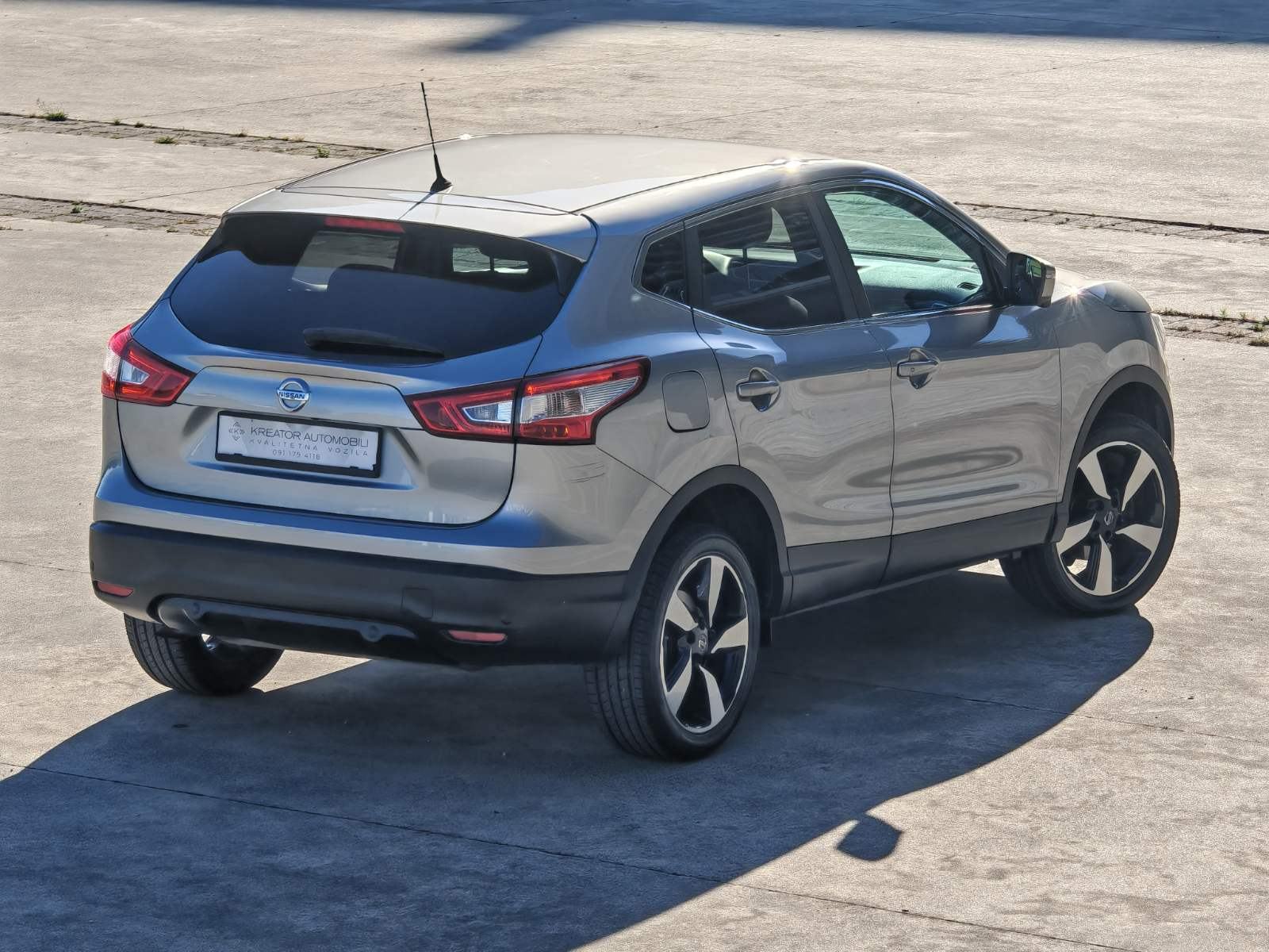 Nissan Qashqai 360 1,2 DIG-T 116ks* KAMERA 360*GRIJANJE, fotografija 5
