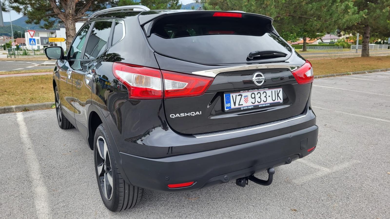 Nissan Qashqai 1.6dci, 4x4 TEKNA,105 TKM,REG.G.DANA,360°KAMERA, fotografija 10