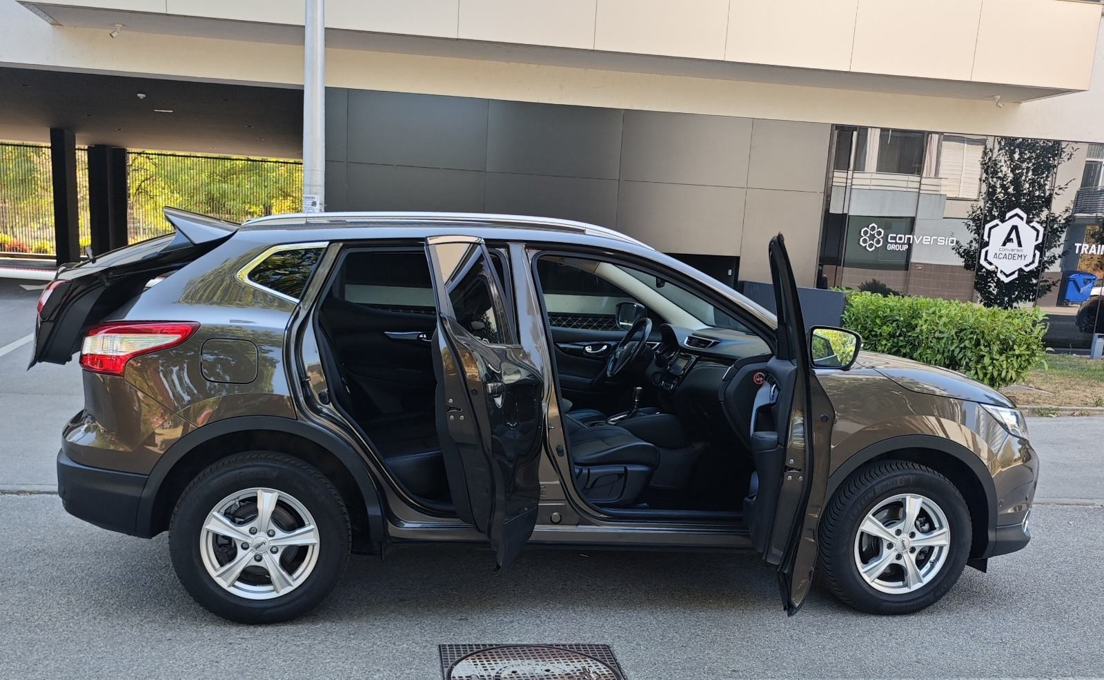 Qashqai 4x4, Tekna. 1,6 dCi, 96kw, 136.000.km orginal-servisna, fotografija 4