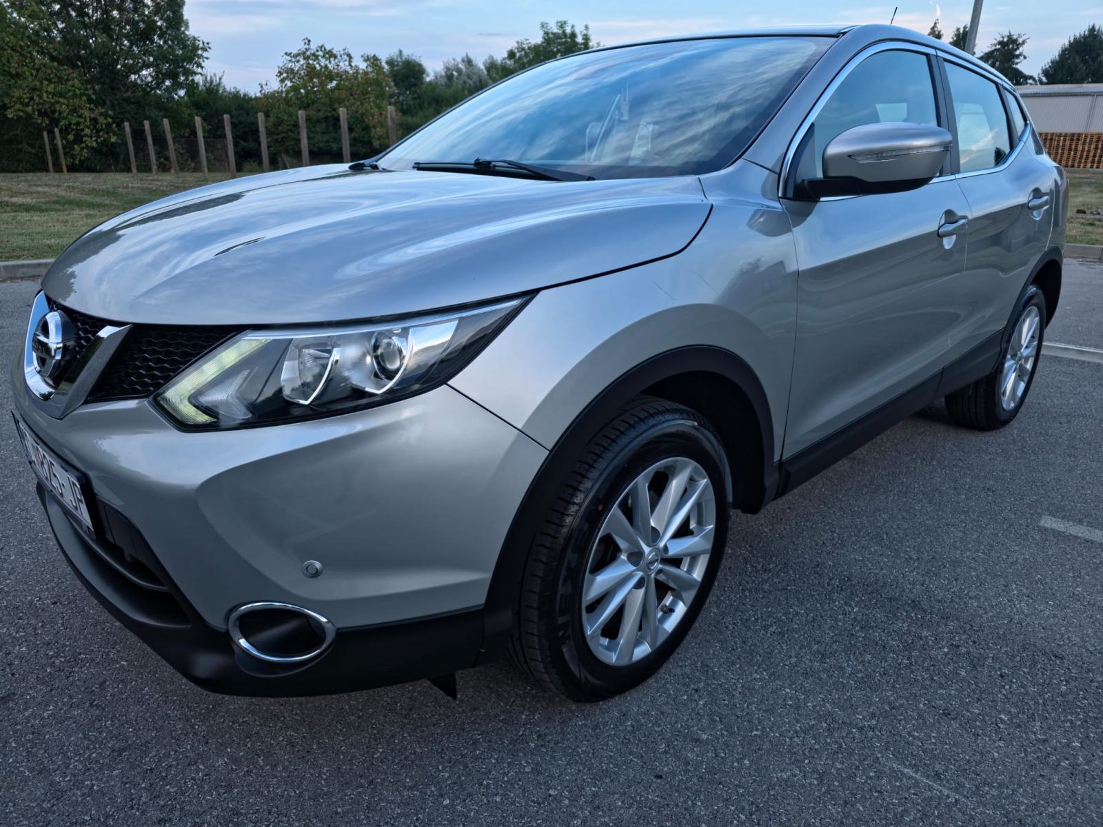 Nissan Qashqai AUTOMATIK SAMO 99000KM, fotografija 3
