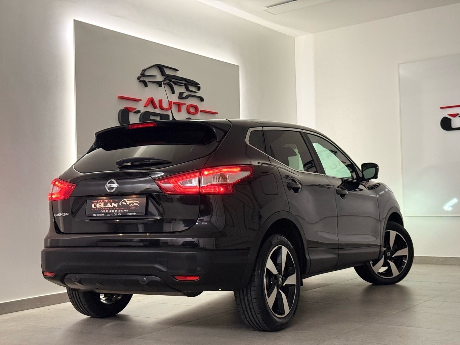 Nissan Qashqai Mod.2016⭐️Jamstvo⭐️Kamere 360*_Navigacija~Alu18, fotografija 15