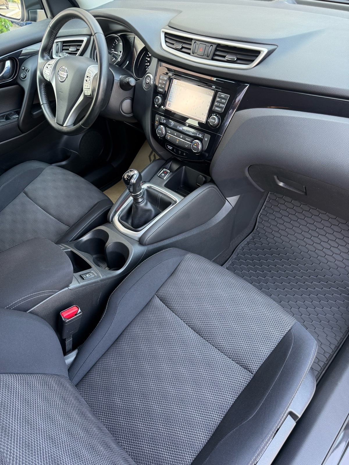 Nissan Qashqai Mod.2016⭐️Jamstvo⭐️Kamere 360*_Navigacija~Alu18, fotografija 18