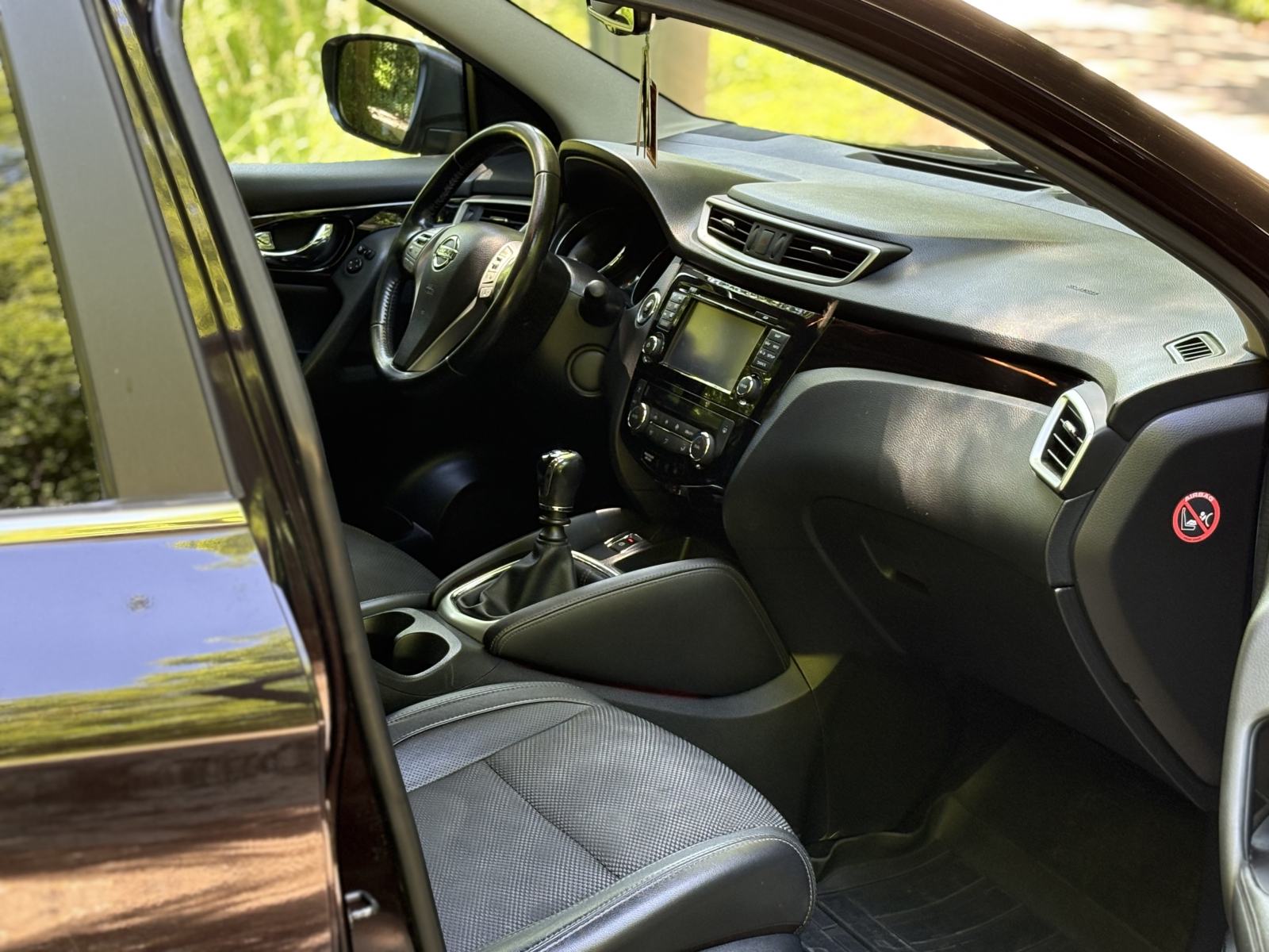 Nissan Qashqai Tekna Panorama, Navi, Lane Assist, Full oprema, fotografija 8