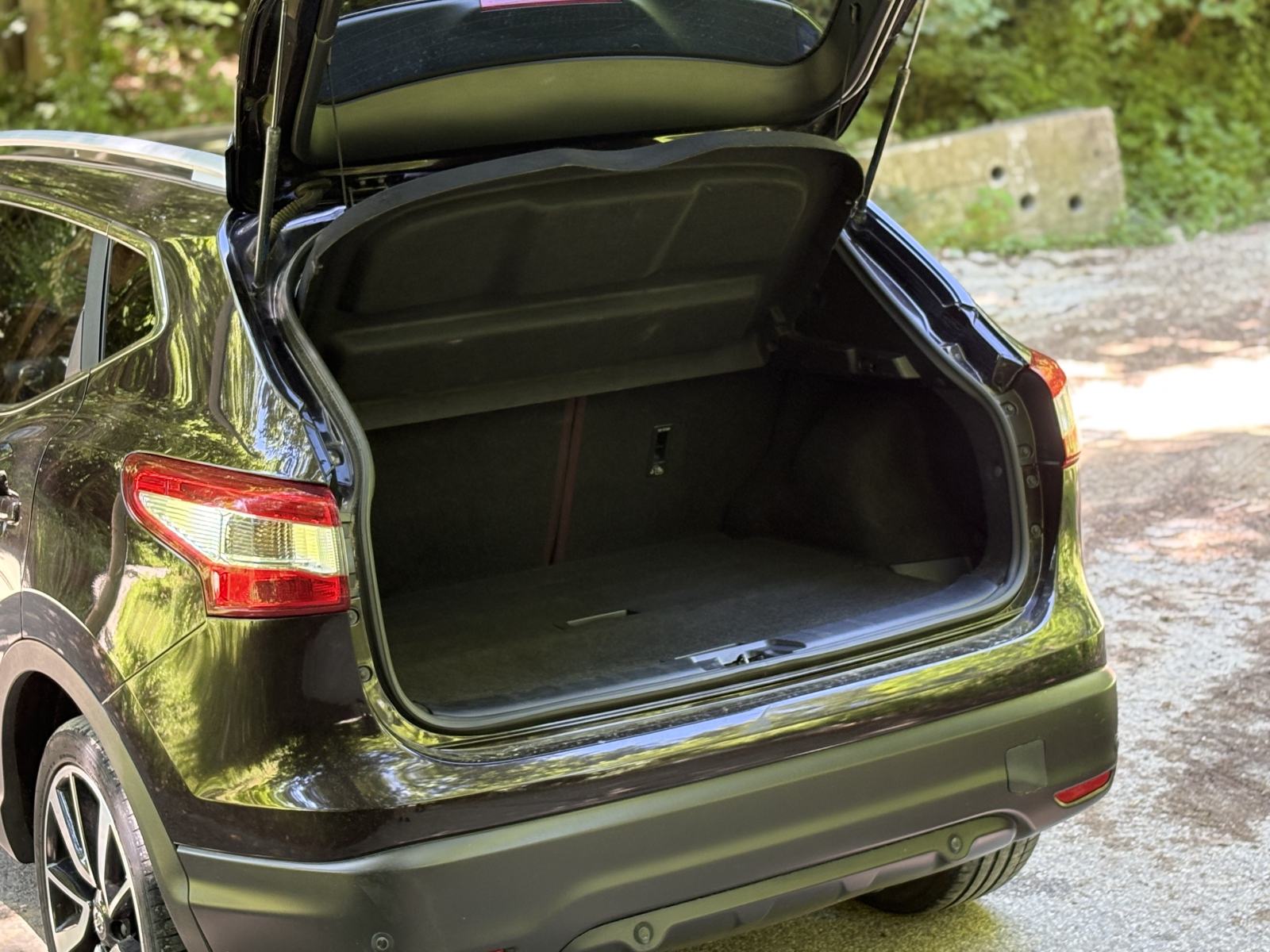 Nissan Qashqai Tekna Panorama, Navi, Lane Assist, Full oprema, fotografija 9