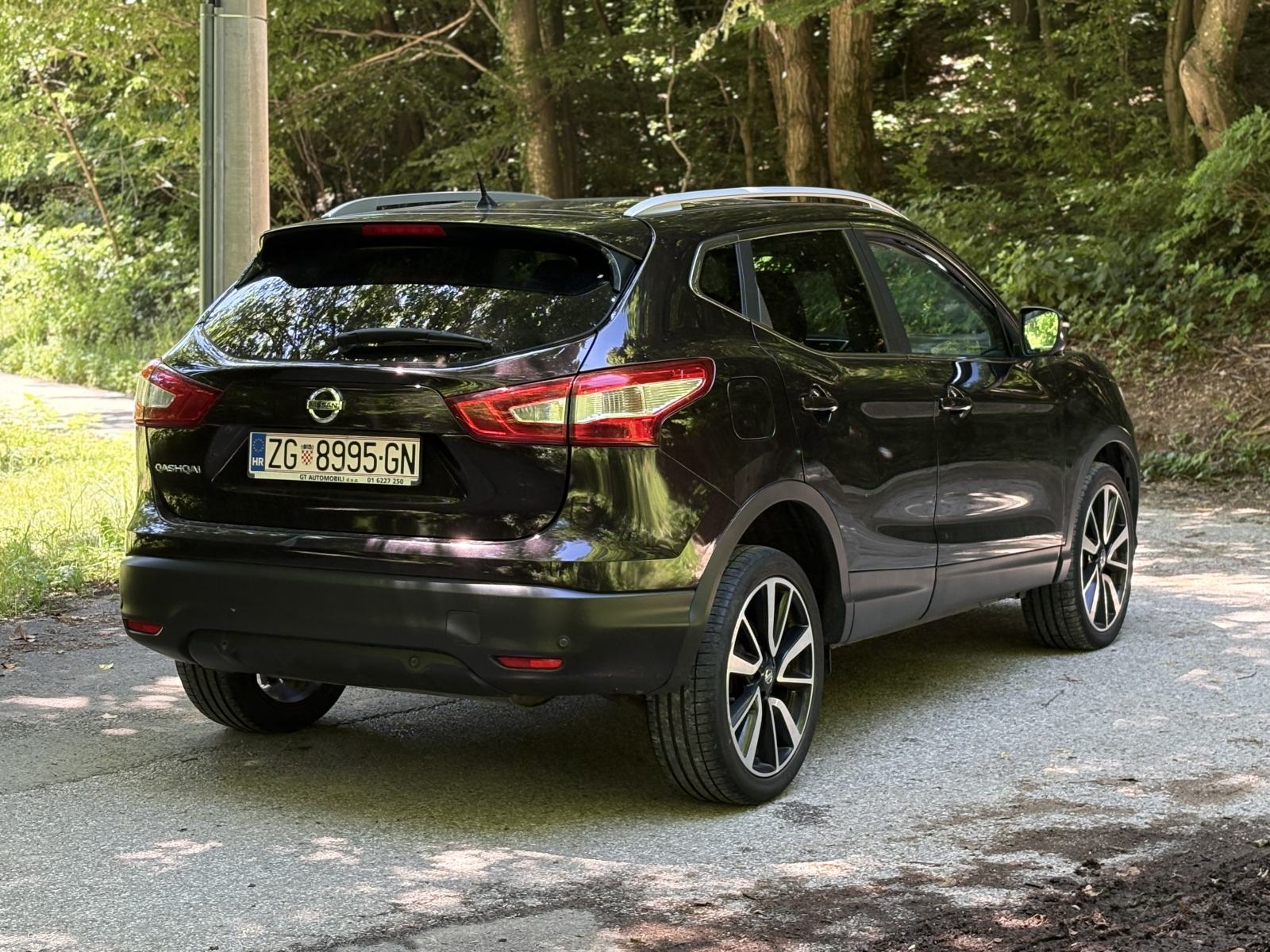 Nissan Qashqai Tekna Panorama, Navi, Lane Assist, Full oprema, fotografija 5