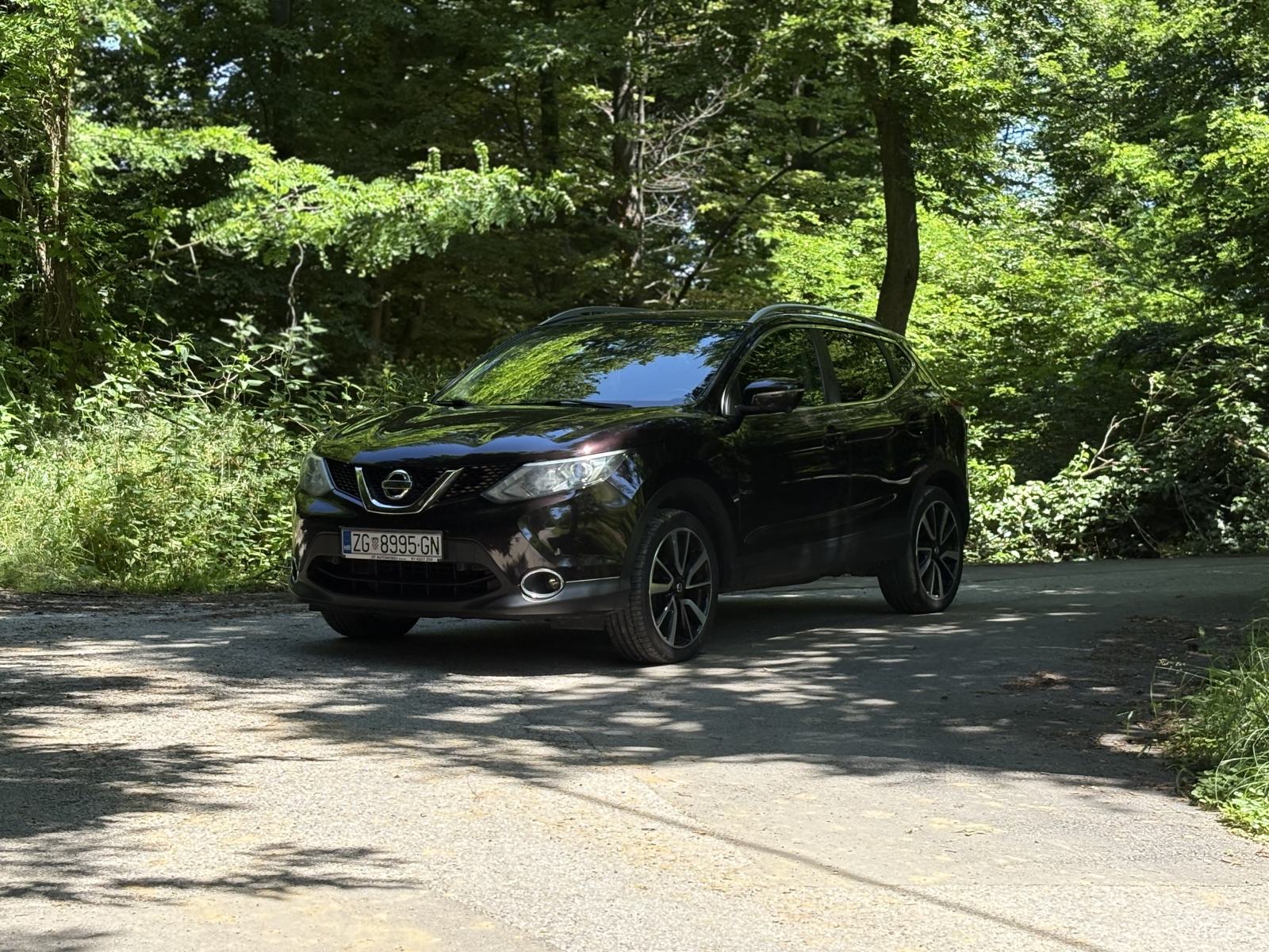 Nissan Qashqai Tekna Panorama, Navi, Lane Assist, Full oprema, fotografija 4