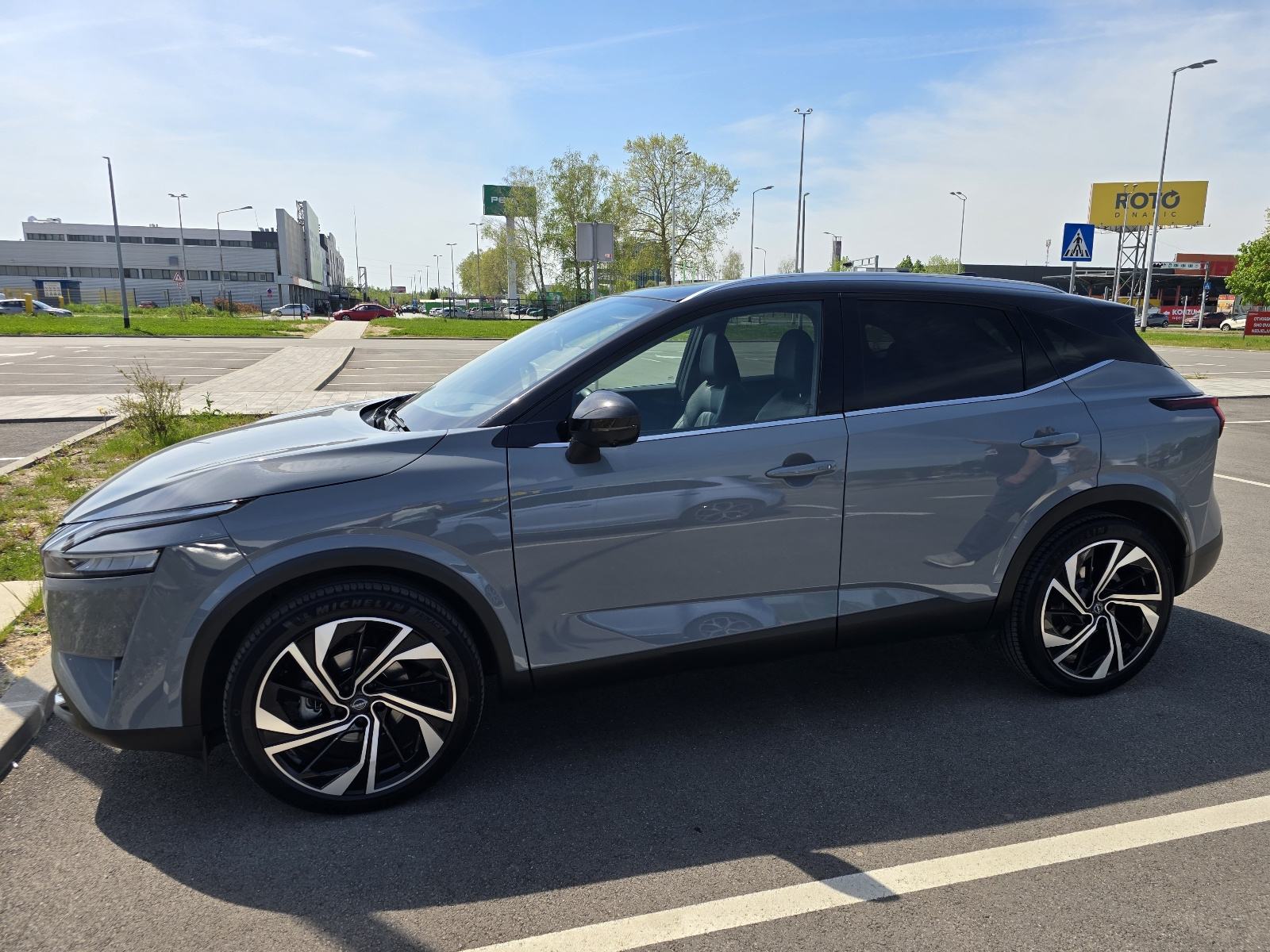 Nissan Qashqai 1.3 MHEV Xtronic Tekna+ 158 KS - Sva oprema