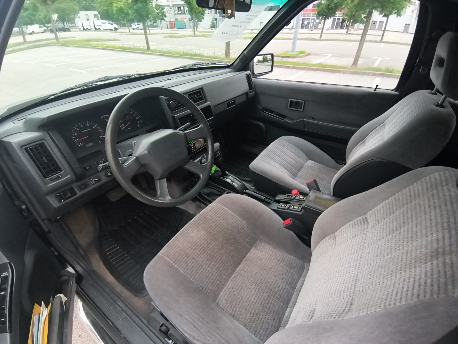 Nissan Terrano 3.0 v6 automatik, fotografija 9