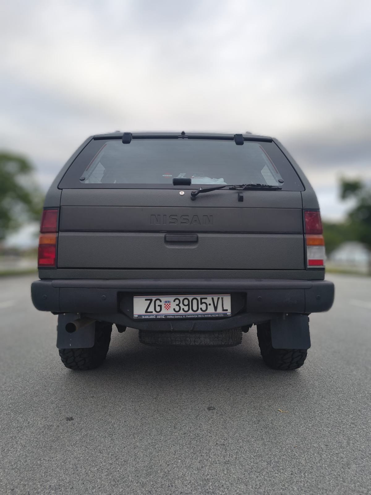 Nissan Terrano 3.0 v6 automatik, fotografija 8