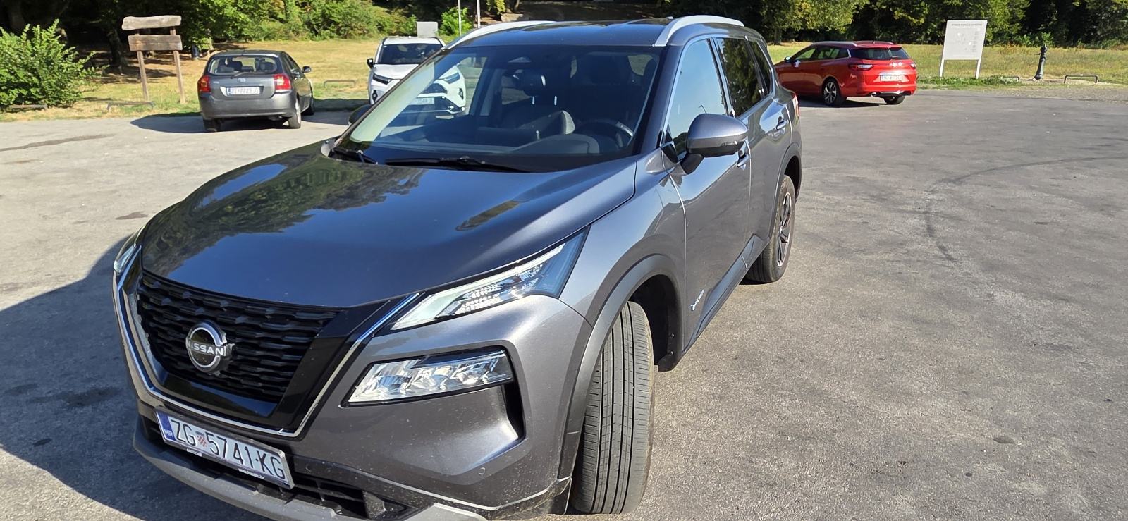 Nissan X-Trail 1.5, fotografija 14
