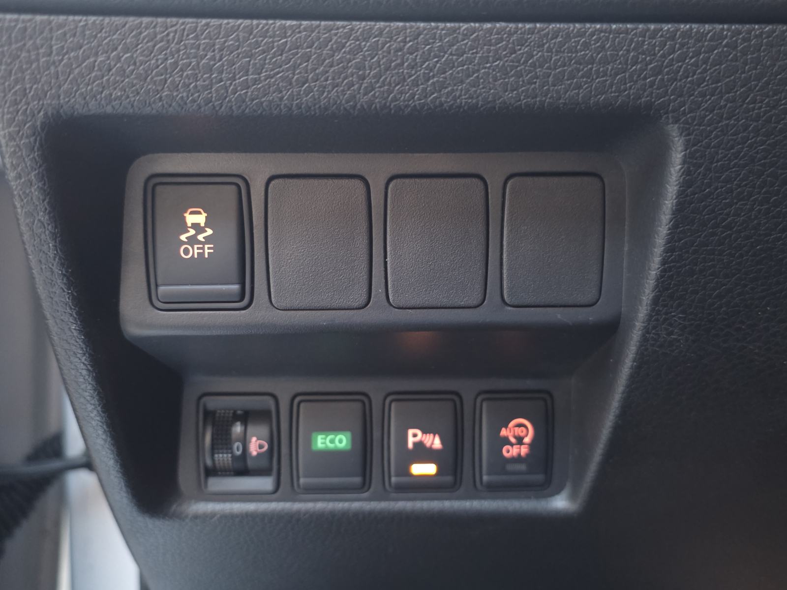 Nissan X-Trail 1,6 dci automatik,EXLUSIVE,PANO,LED,NAVI,360 KAMERA, fotografija 18