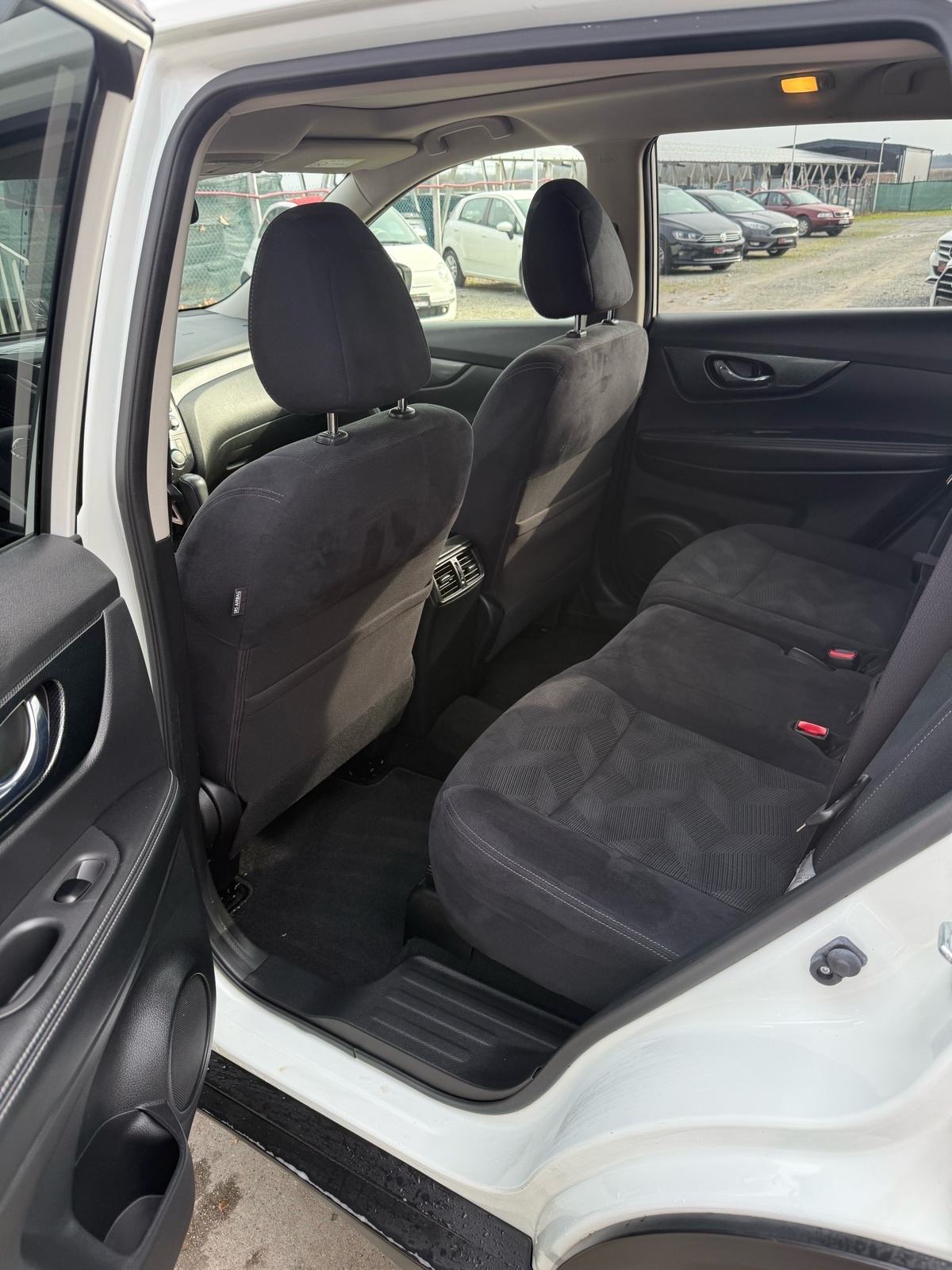 Nissan X-Trail 1,6 dCi automatik,Perla bijeli, fotografija 11