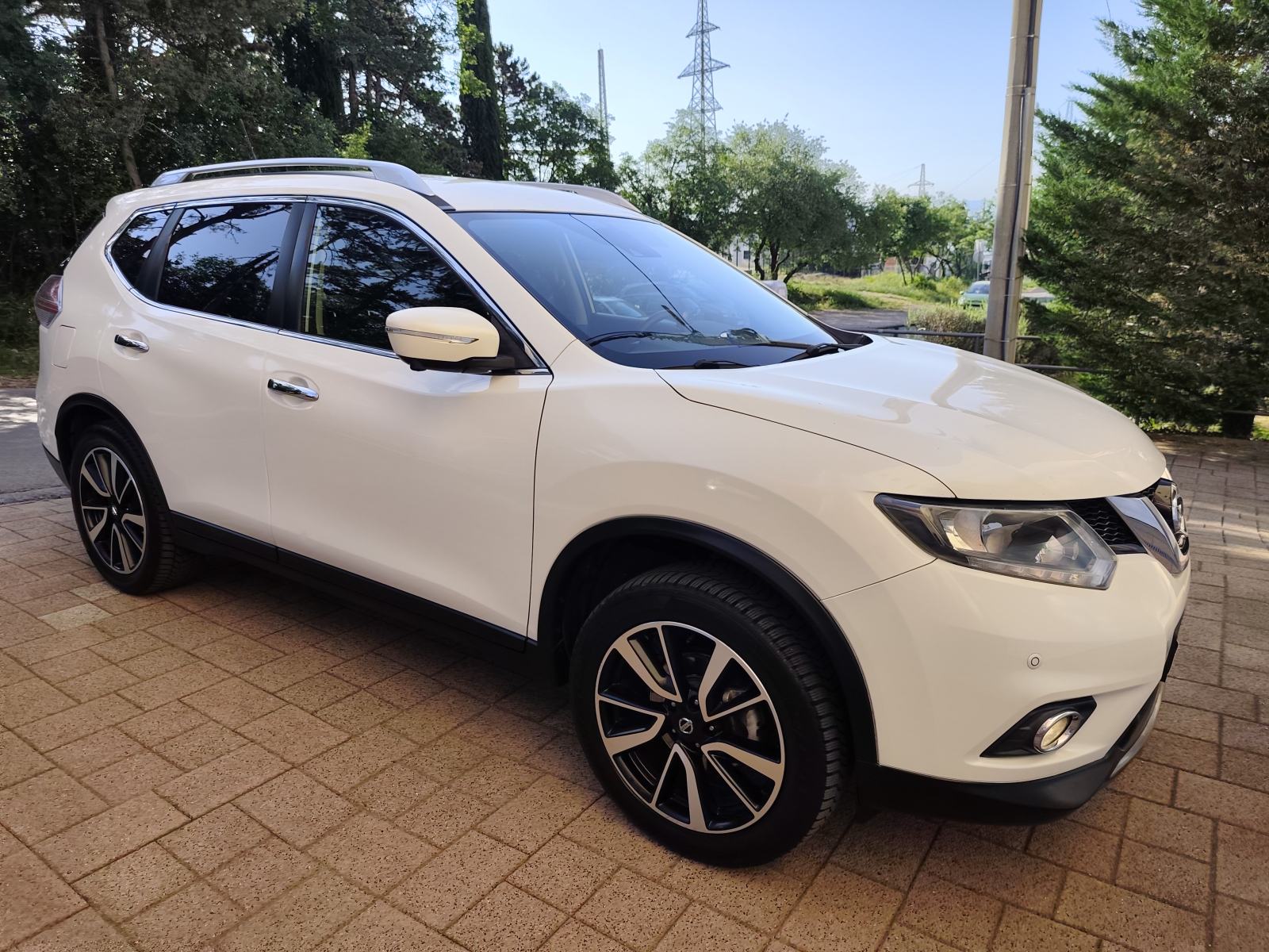 NISSAN X-TRAIL 1,6 DCI, TEKKNA, KAMERA 360° , PERLA, TOP STANJE!, fotografija 9
