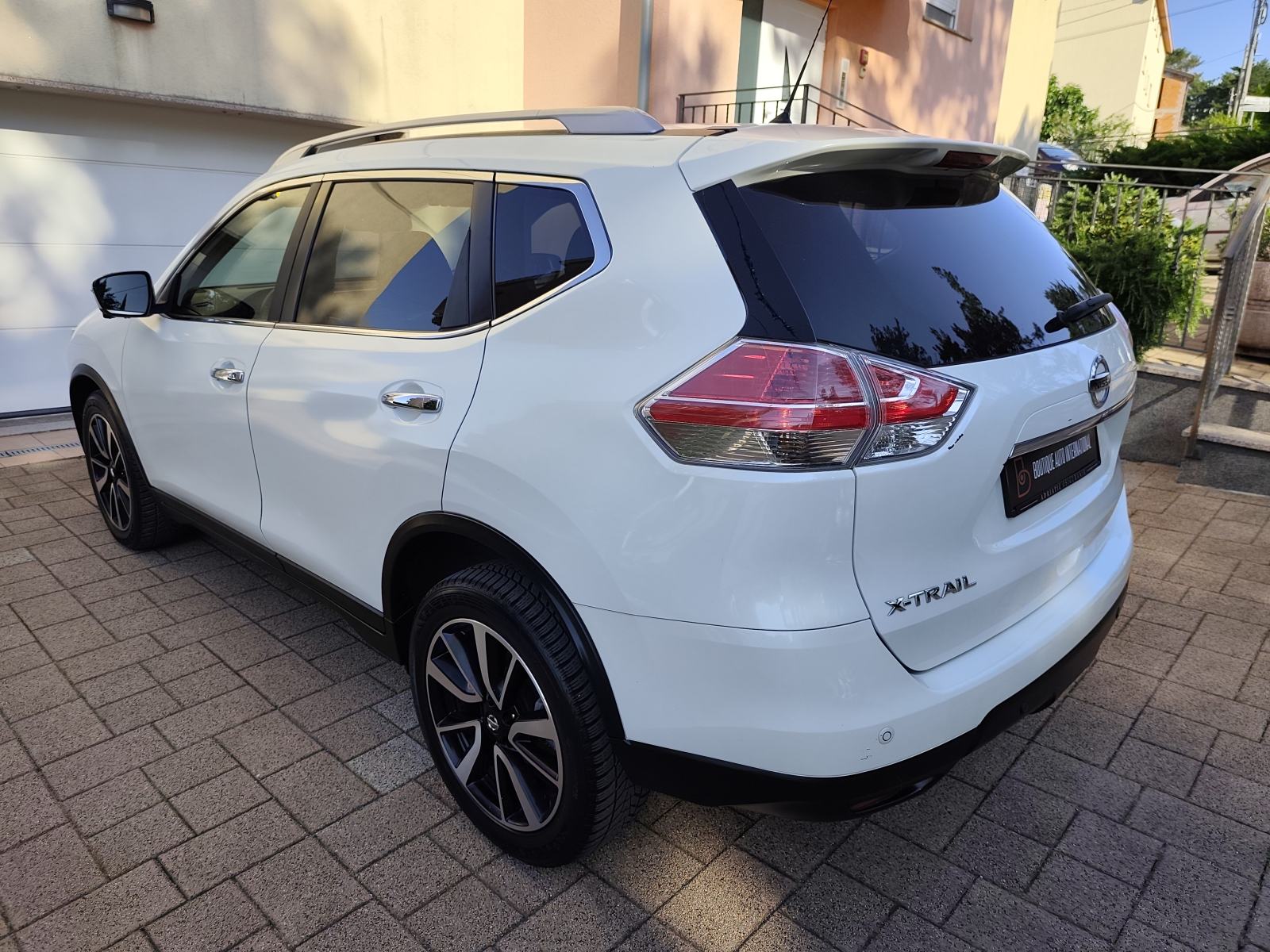 NISSAN X-TRAIL 1,6 DCI, TEKKNA, KAMERA 360° , PERLA, TOP STANJE!, fotografija 17