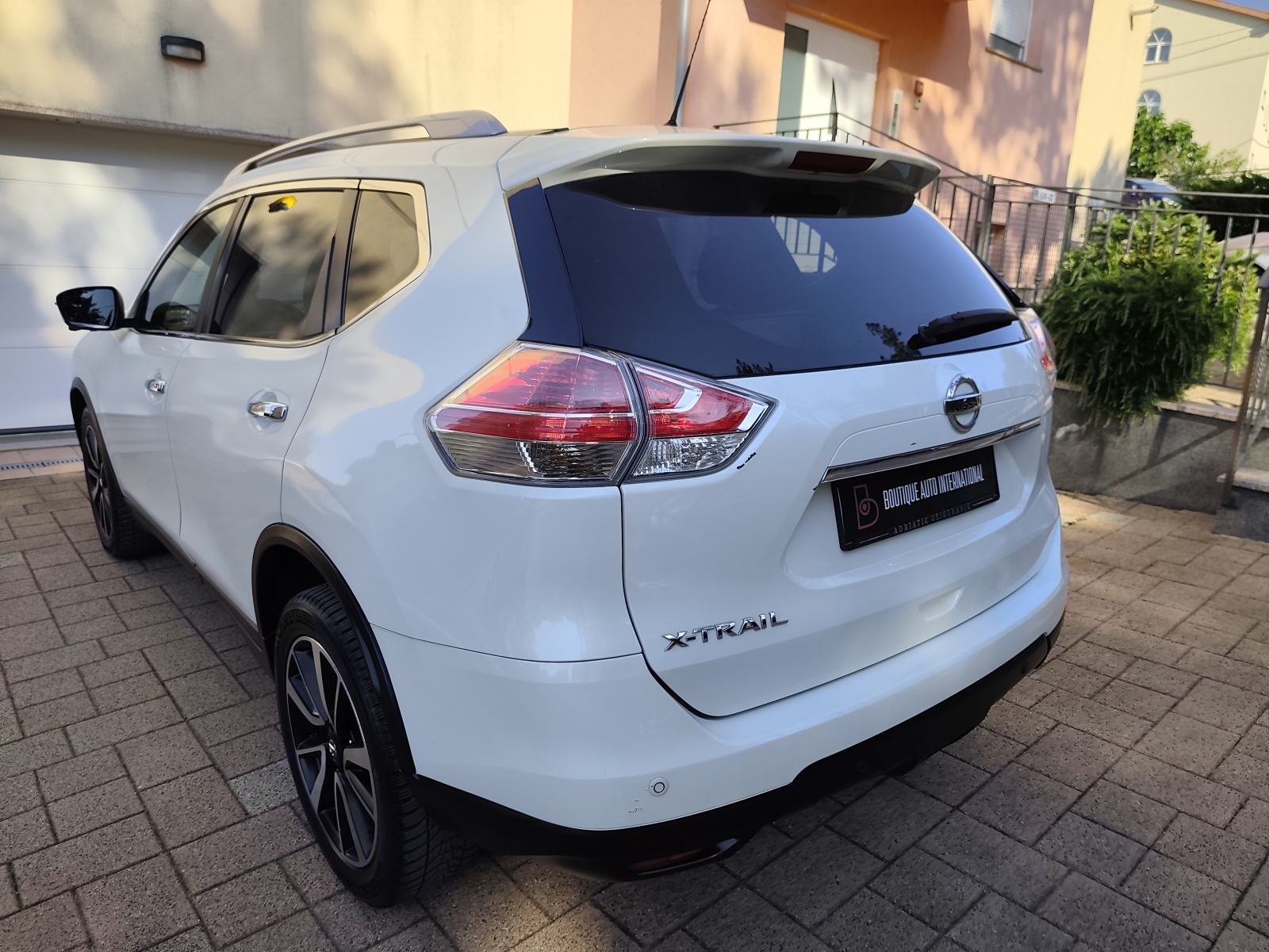 NISSAN X-TRAIL 1,6 DCI, TEKKNA, KAMERA 360° , PERLA, TOP STANJE!, fotografija 16