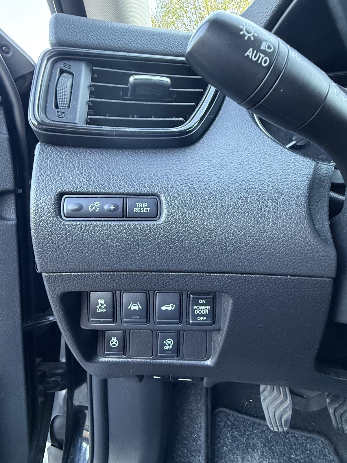 Nissan X-Trail 1,6 dCi,Registriran, Servisna,SUPER STANJE ,AKCIJA !!!, fotografija 18