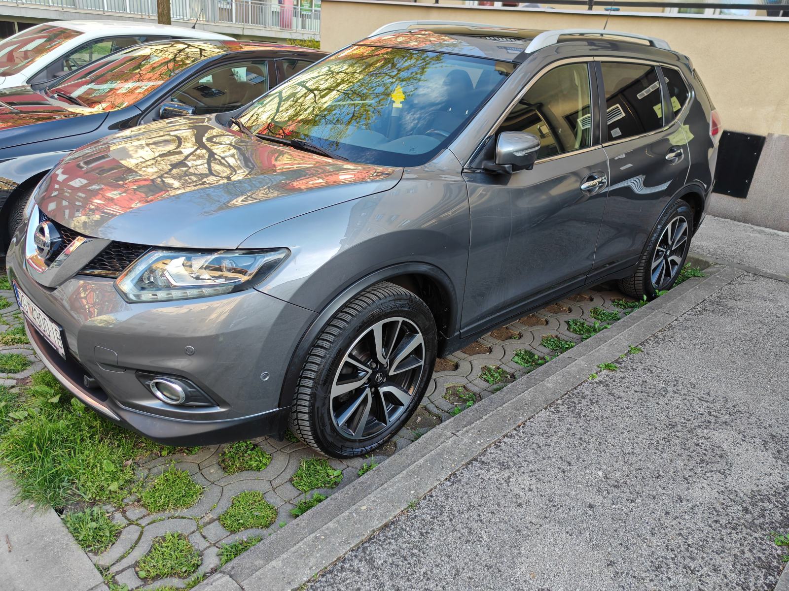 Nissan X-Trail 1,6 dCi 4x4, Tekna, 360, kuka, fotografija 6