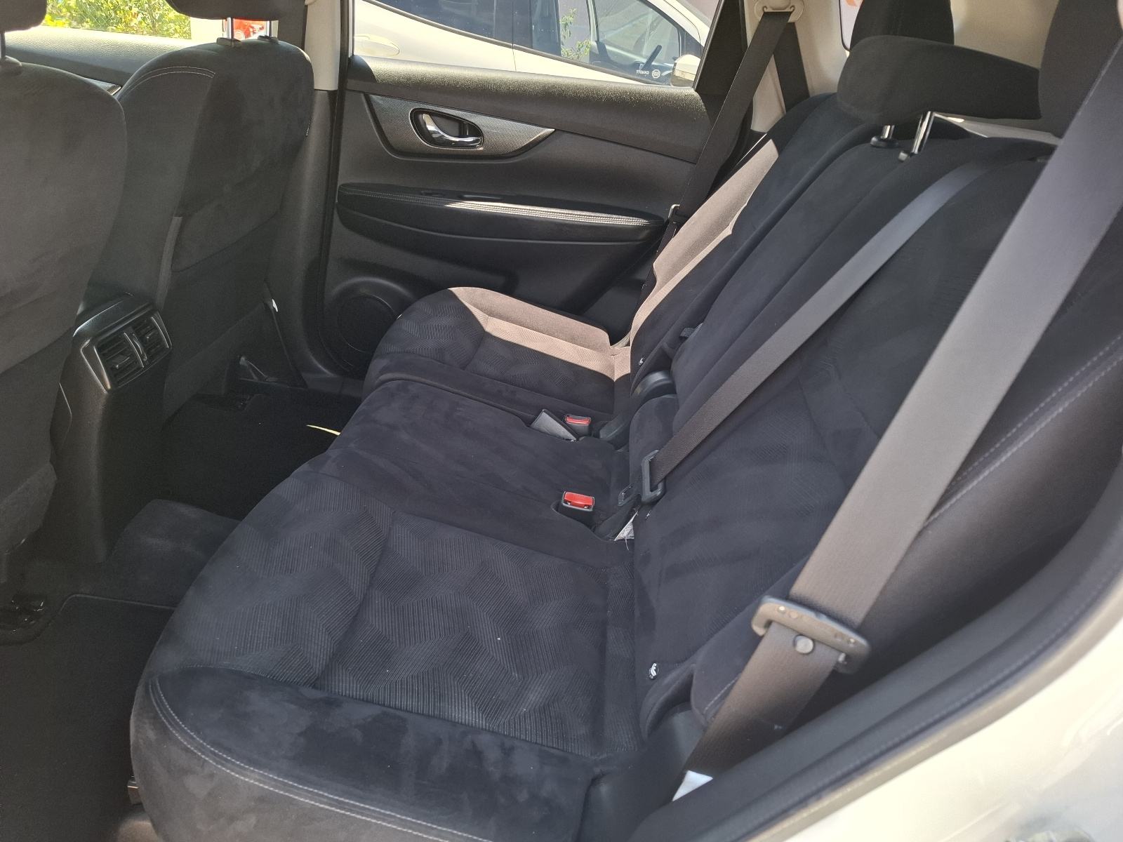 Nissan X-Trail 1,6 dCi, fotografija 13