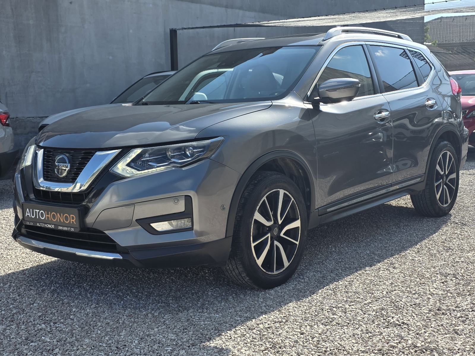 Nissan X-Trail 1,7 dCi Tekna+ 7 sjedala Servisna knjiga Jamstvo 12 mj, fotografija 2