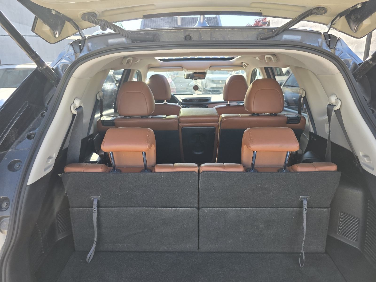Nissan X-Trail 1,7 dCi Tekna+ 7 sjedala Servisna knjiga Jamstvo 12 mj, fotografija 19