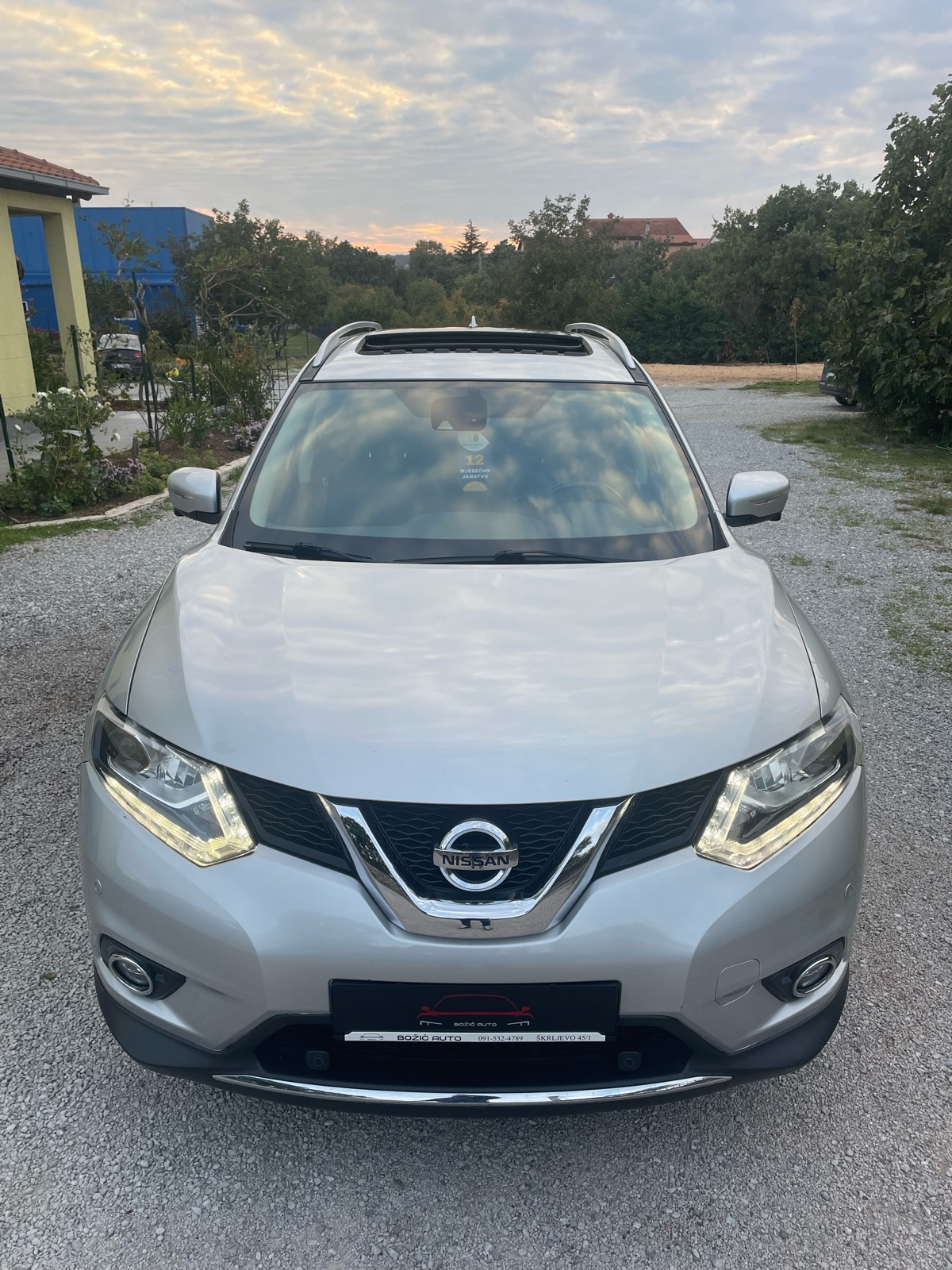 NISSAN X-TRAIL 2.0dci 180ks,4x4,AUTOMATIK,ZAMJENA,PANORAMA,JAMSTVO., fotografija 8