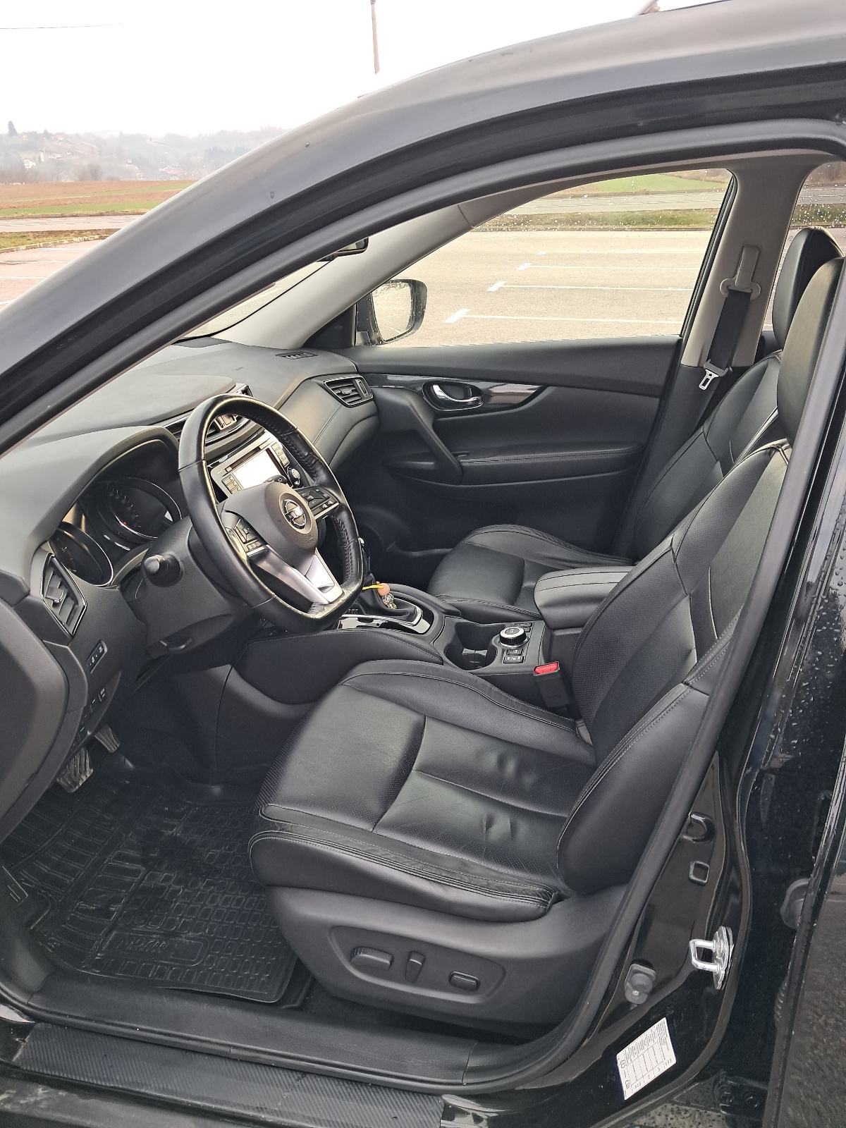 Nissan X-Trail 2.0 FULL,,4X4,AUT,,LED,NAVI,PANO, fotografija 2