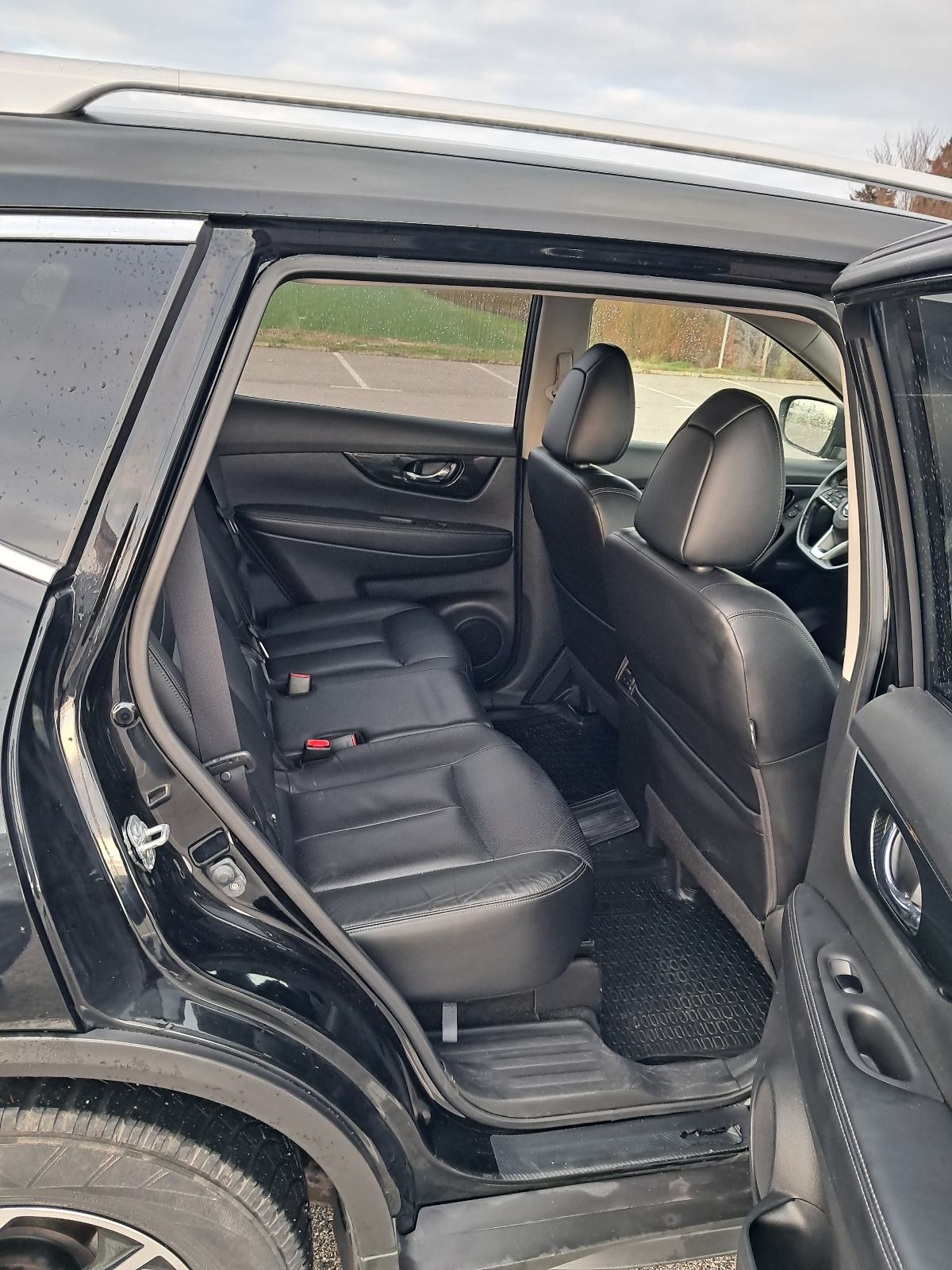 Nissan X-Trail 2.0 FULL,,4X4,AUT,,LED,NAVI,PANO, fotografija 7
