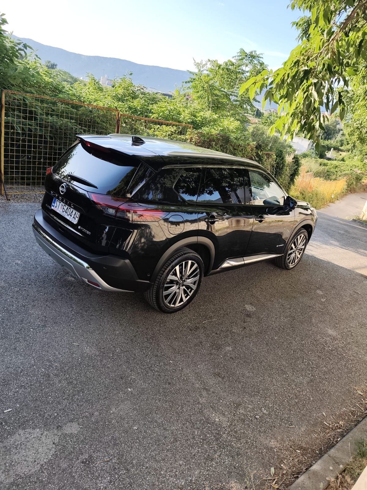 Nissan X-Trail Tekna+ e-POWER e-4ORCE 213 KS 4WD, Panorama, HUD, 360°, fotografija 9