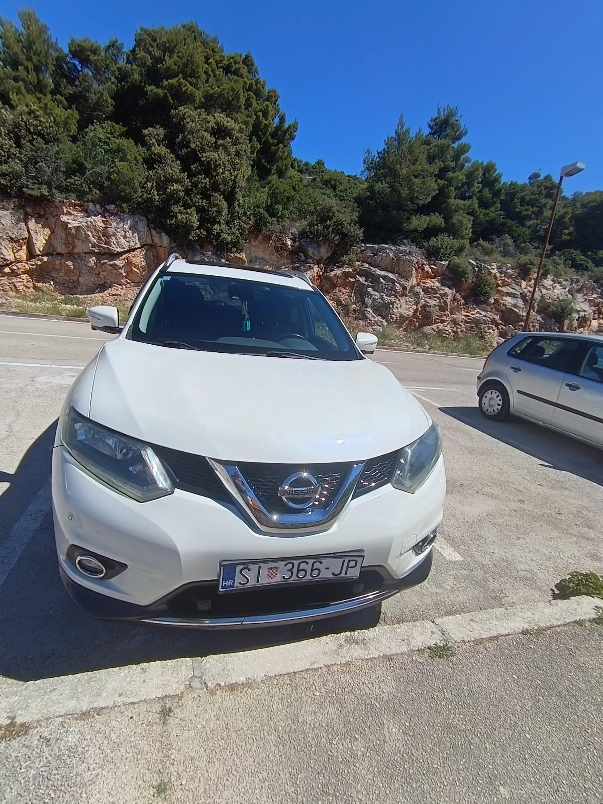 Nissan X-Trail T32 1,6 dCi automatik, fotografija 1