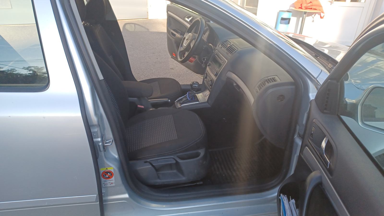 OCTAVIA 2,0 TDI DSG ELEGANCE Plus, Xenon Plus,PDC,Tempo., 06/ 2011.g.,, fotografija 14