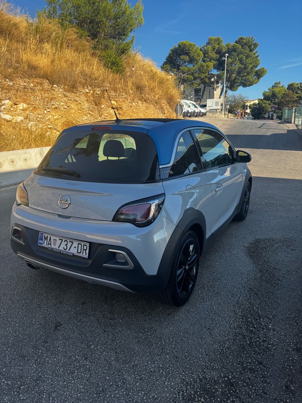 Opel Adam 1,0 turbo/ Roks/ Cabrio, fotografija 16