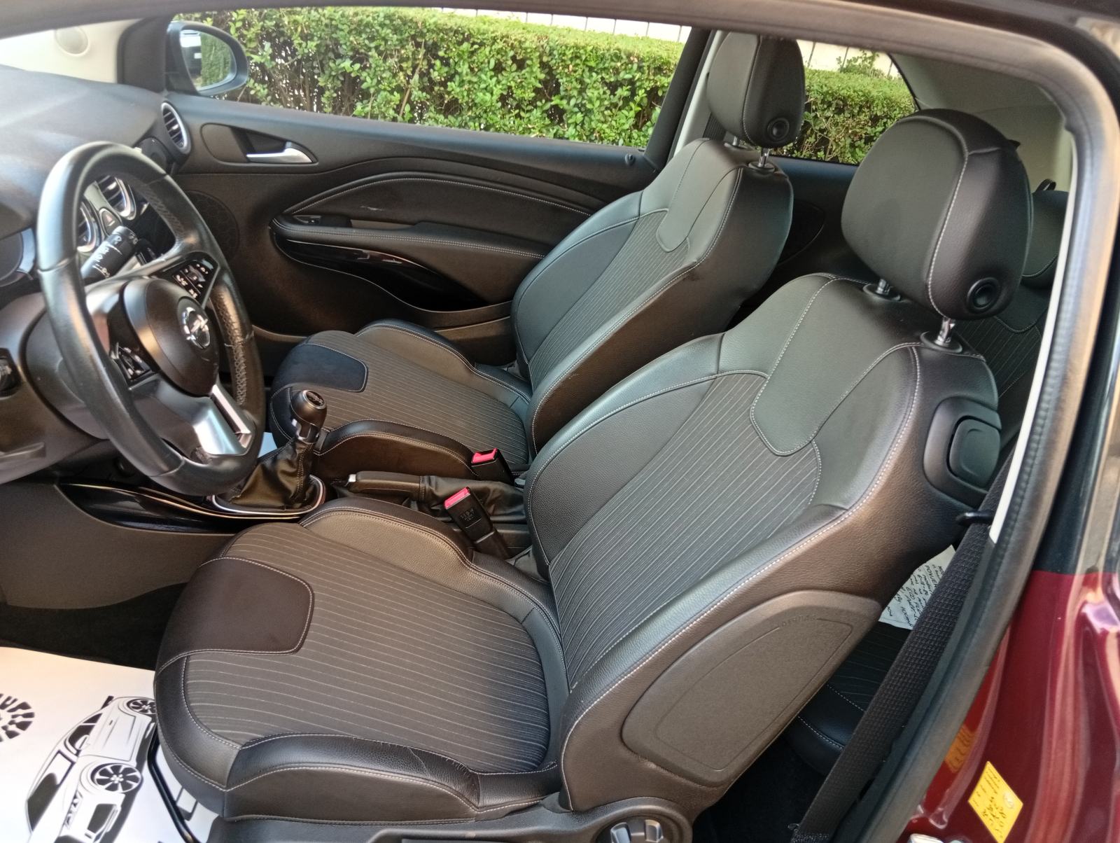 Opel Adam 1,2 Glam Eco mod.2015 - PANORAMA/ KOŽA/ PDC/ ALU/ 165 TKM, fotografija 13